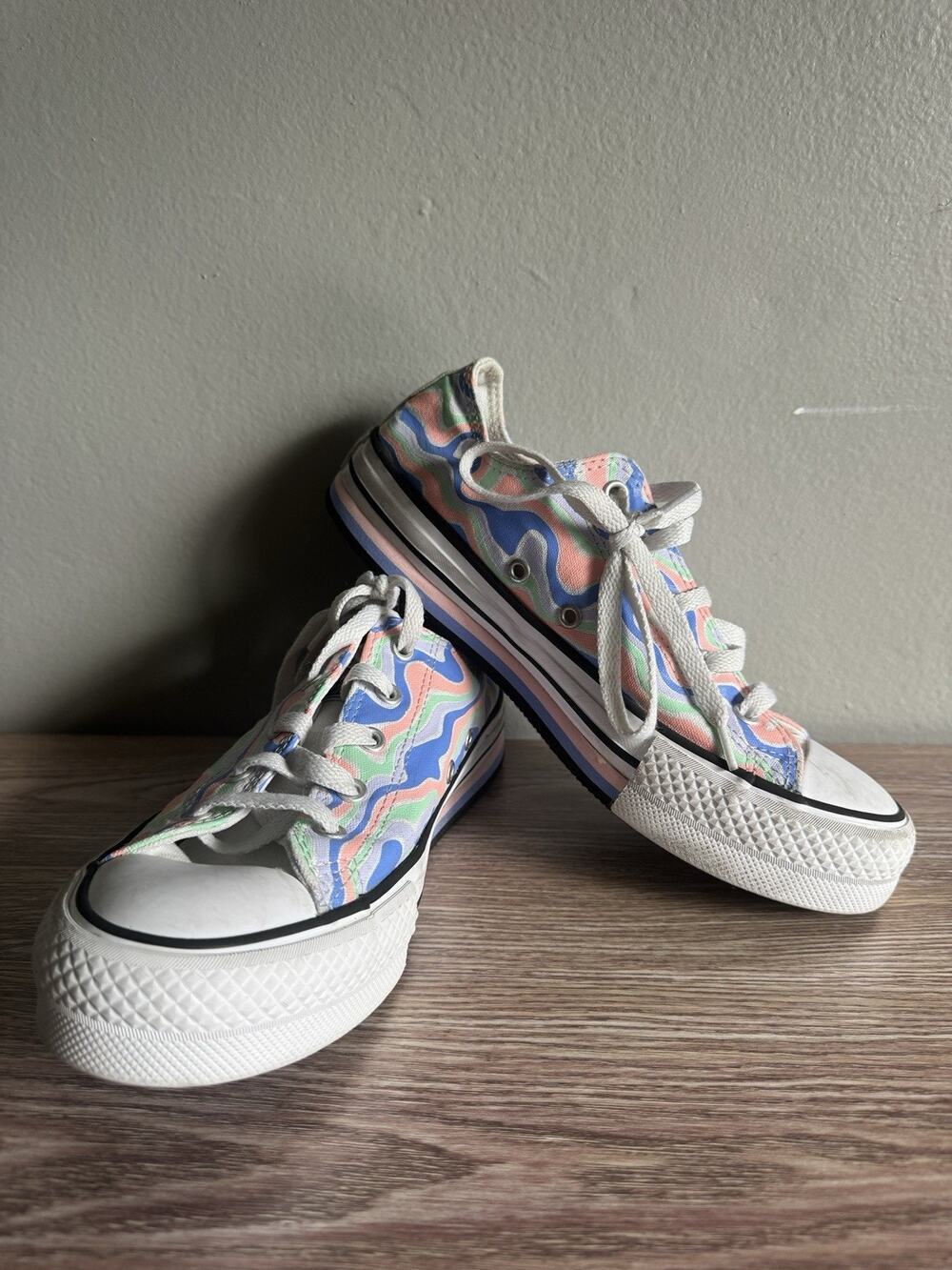 Converse Chuck Taylor All Star Lift Platform Low GS Color Swirl Women's 5.5